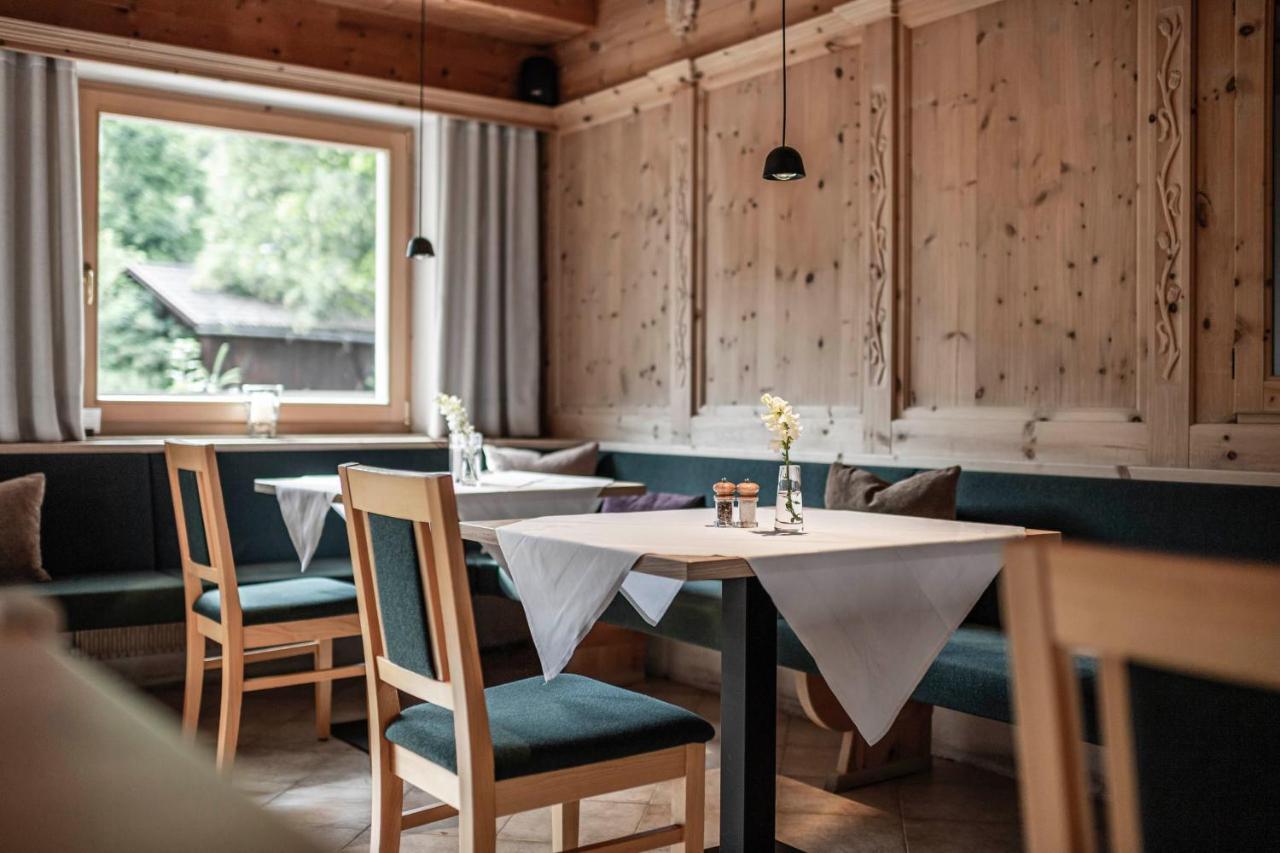 Stoa - Elegant & Romantic Guest House - "Adults Only" San Vigilio Di Marebbe Eksteriør bilde
