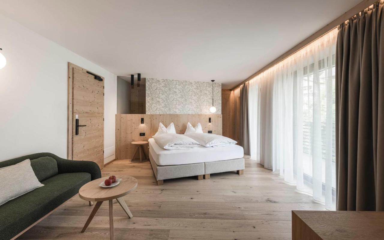 Stoa - Elegant & Romantic Guest House - "Adults Only" San Vigilio Di Marebbe Eksteriør bilde