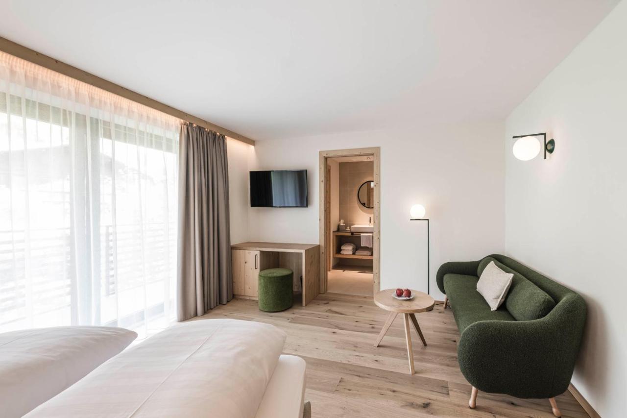Stoa - Elegant & Romantic Guest House - "Adults Only" San Vigilio Di Marebbe Eksteriør bilde