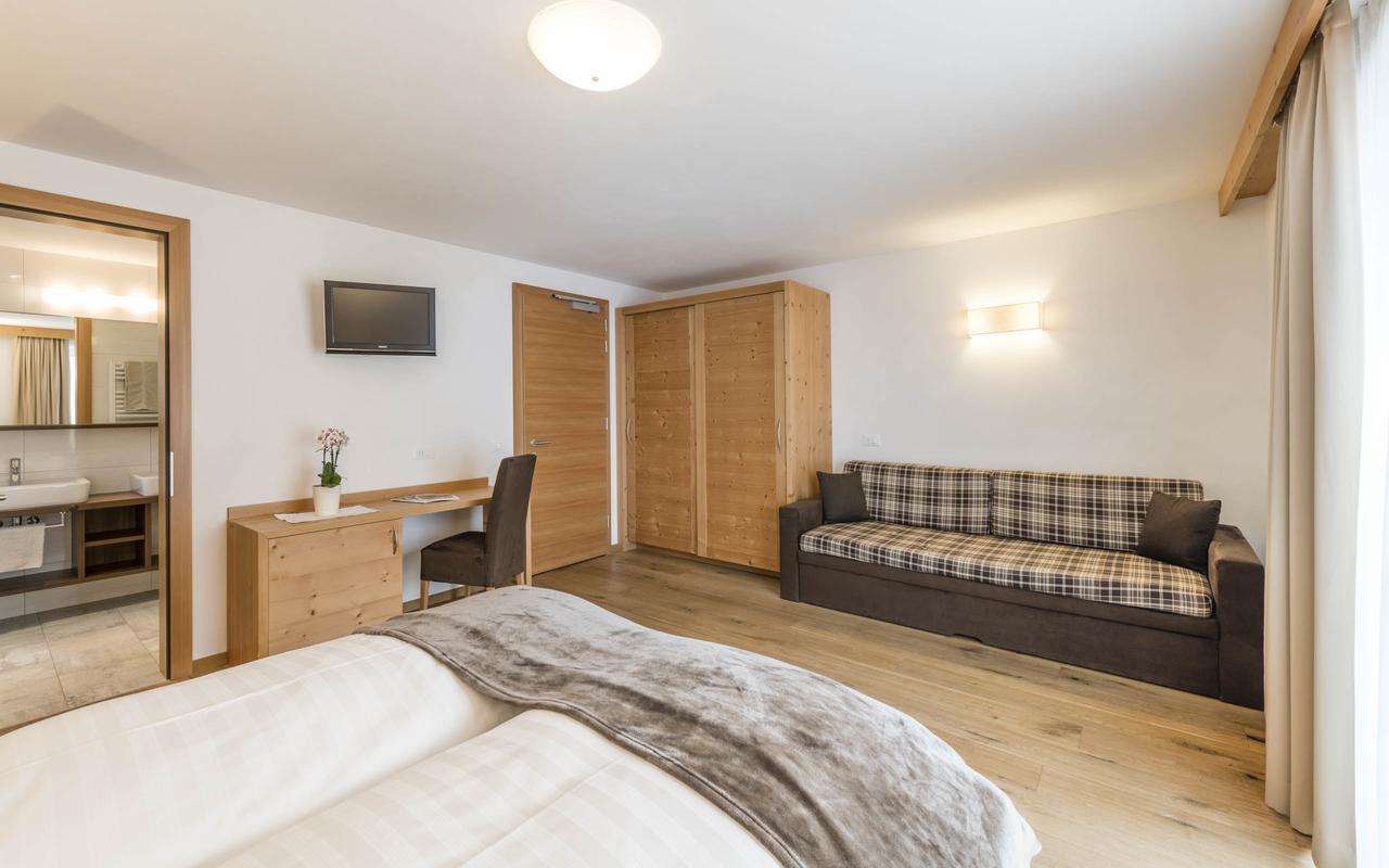 Stoa - Elegant & Romantic Guest House - "Adults Only" San Vigilio Di Marebbe Eksteriør bilde